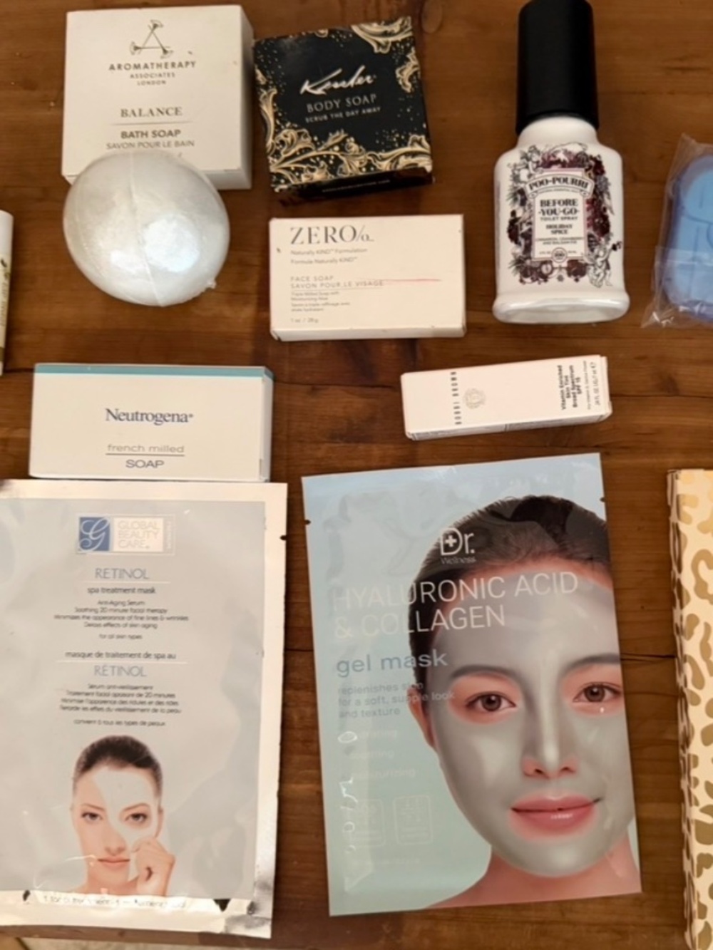 Eyeshadow: Makeup/Skincare bundle: Facemasks, Bath bomb, Soaps, Poopourri